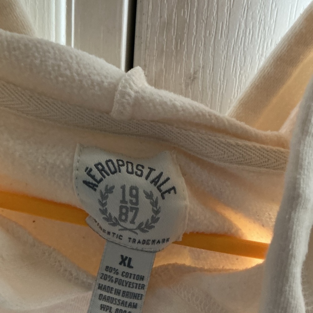 Aeropostale White Hoodie Sweater for Men - Picture 3 of 4